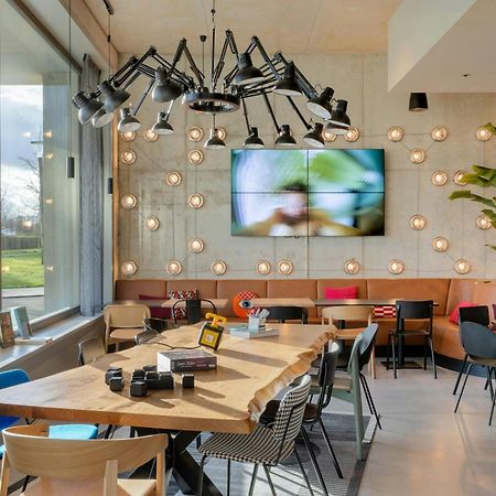 Moxy Antwerp Hotell Eksteriør bilde