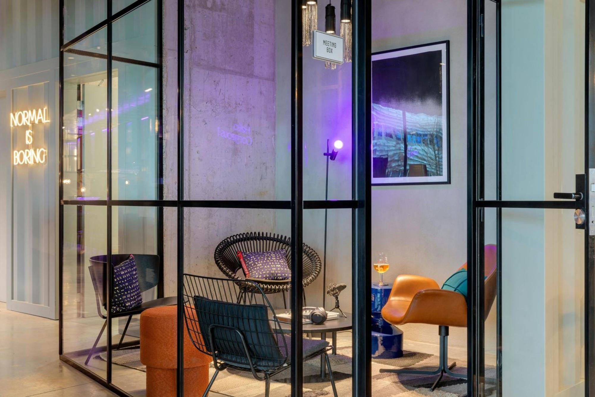 Moxy Antwerp Hotell Eksteriør bilde