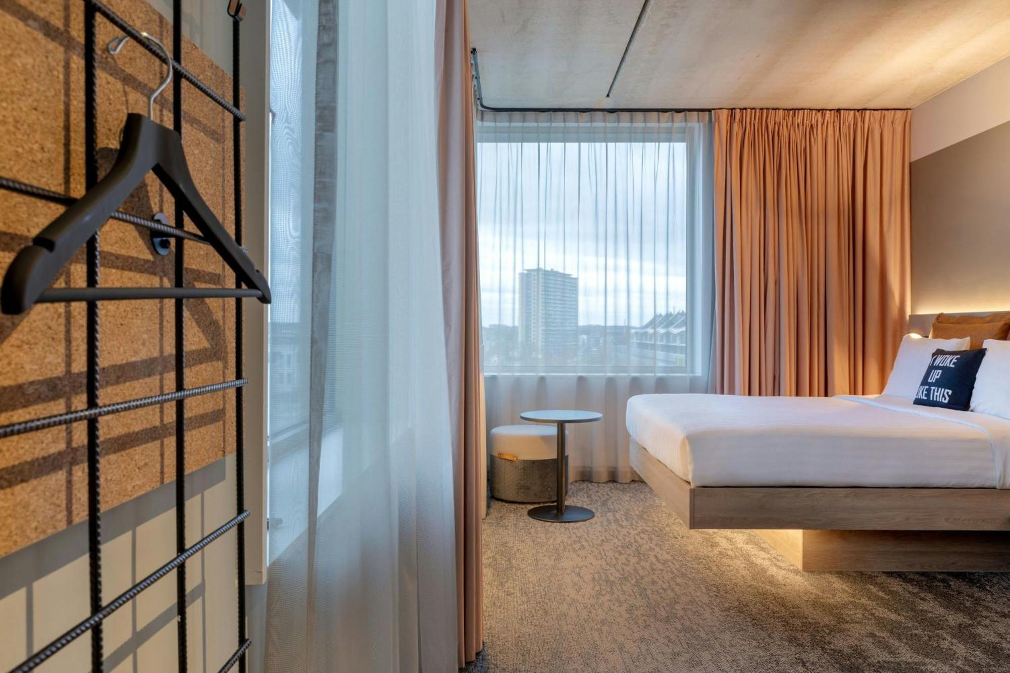 Moxy Antwerp Hotell Eksteriør bilde