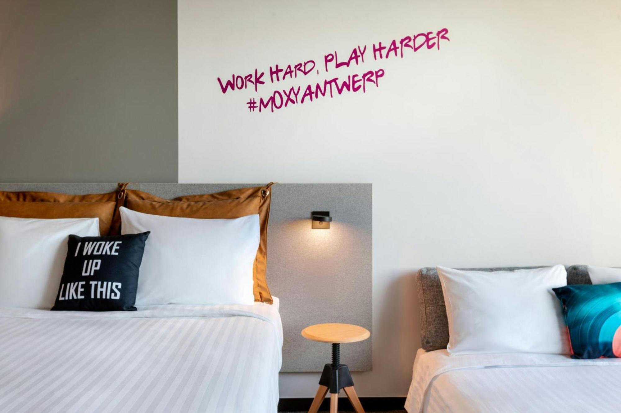 Moxy Antwerp Hotell Eksteriør bilde
