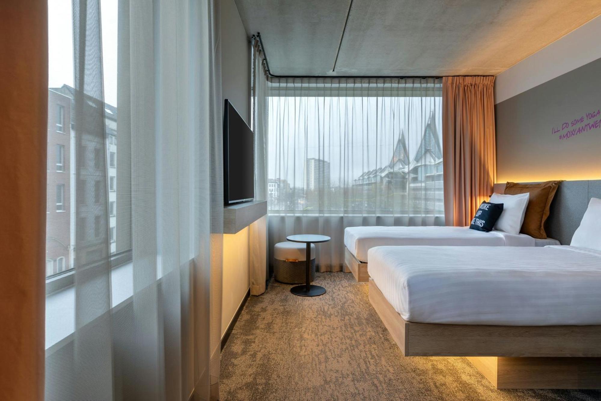 Moxy Antwerp Hotell Eksteriør bilde