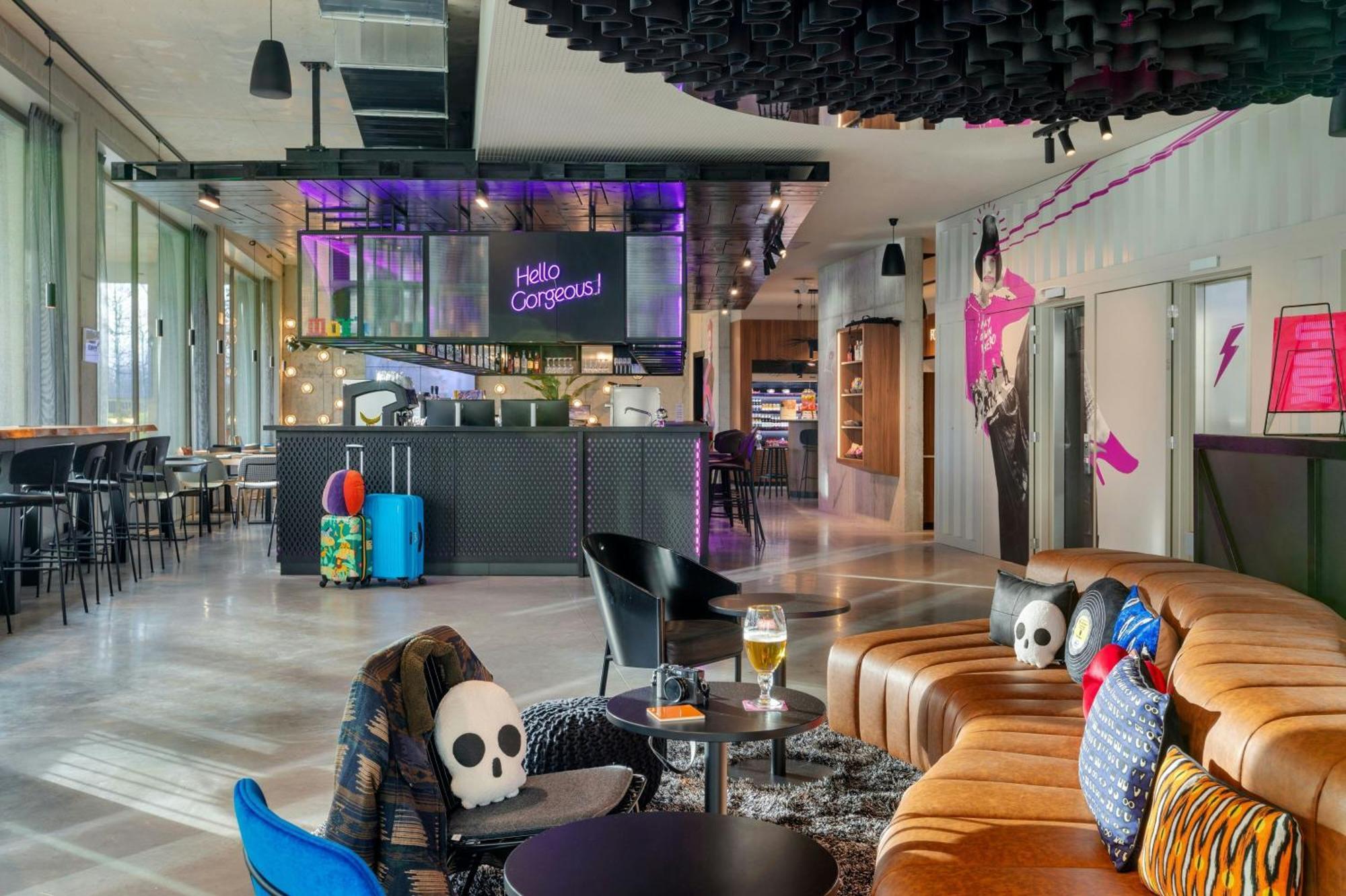 Moxy Antwerp Hotell Eksteriør bilde