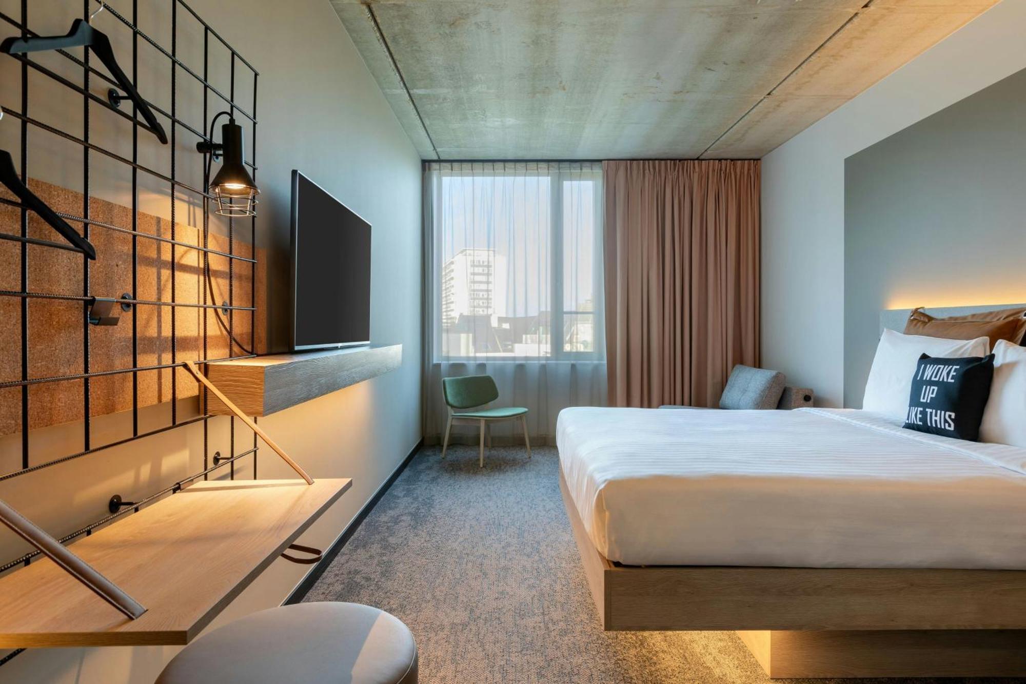 Moxy Antwerp Hotell Eksteriør bilde